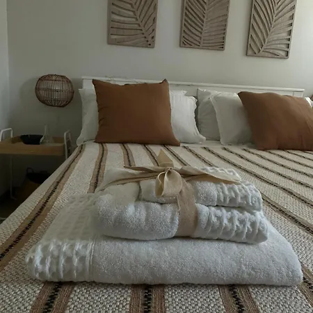 Apartment White